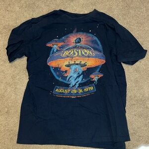 thrifted tee!